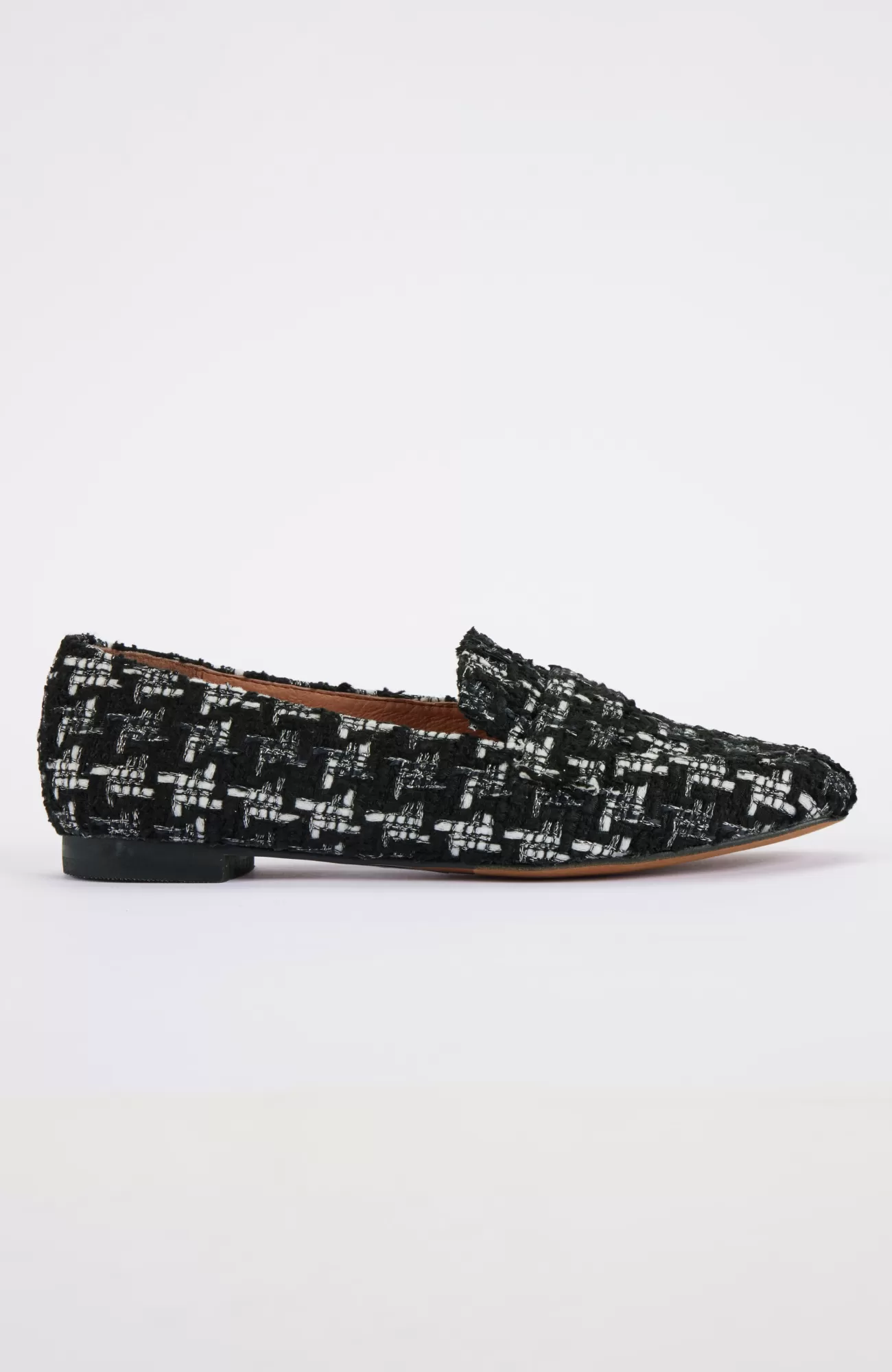 adelaide_loafers_2-1.webp J.Jill Adelaide Loafers Black Multi Store