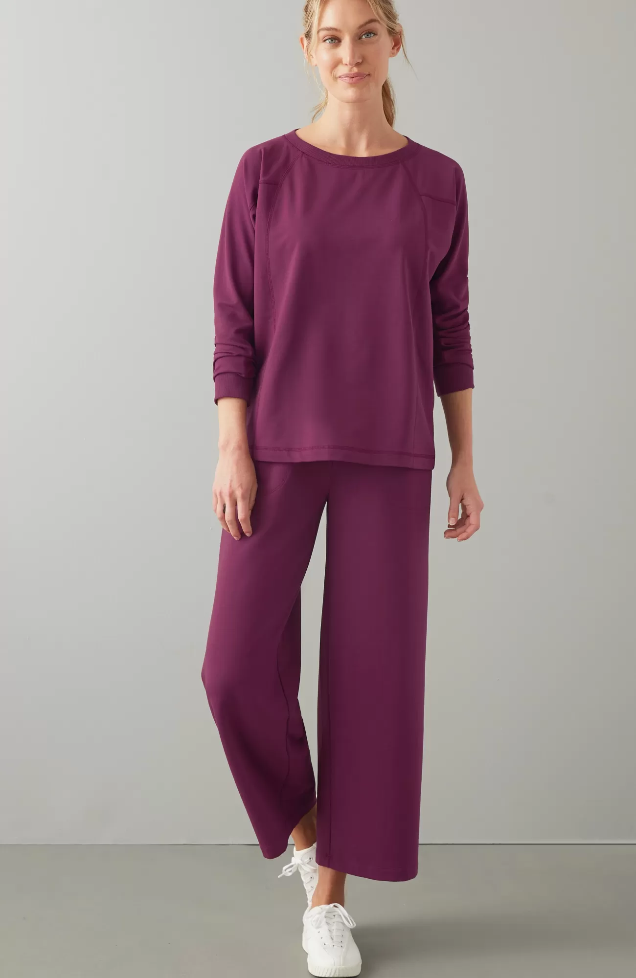 fit_seamed_dolmansleevesweatshirt_7-1.webp J.Jill Fit Seamed Dolman-Sleeve Sweatshirt Outlet