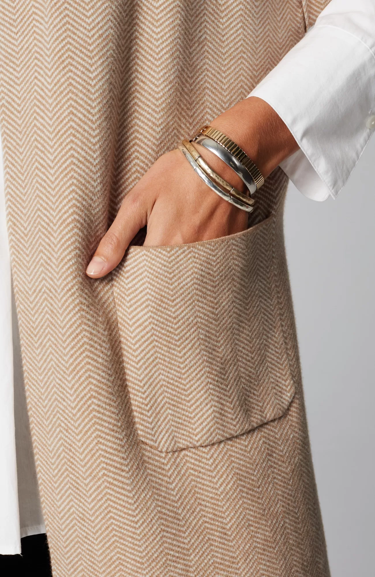 herringbone_gilet_2-1.webp J.Jill Herringbone Gilet Caramel/cream Cheap