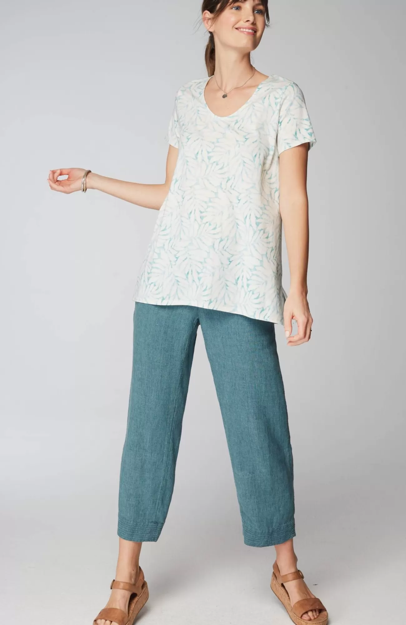 pure_jill_sideslit_elliptical_tee_19-1.webp J.Jill Pure Jill Side-Slit Elliptical Tee Sale