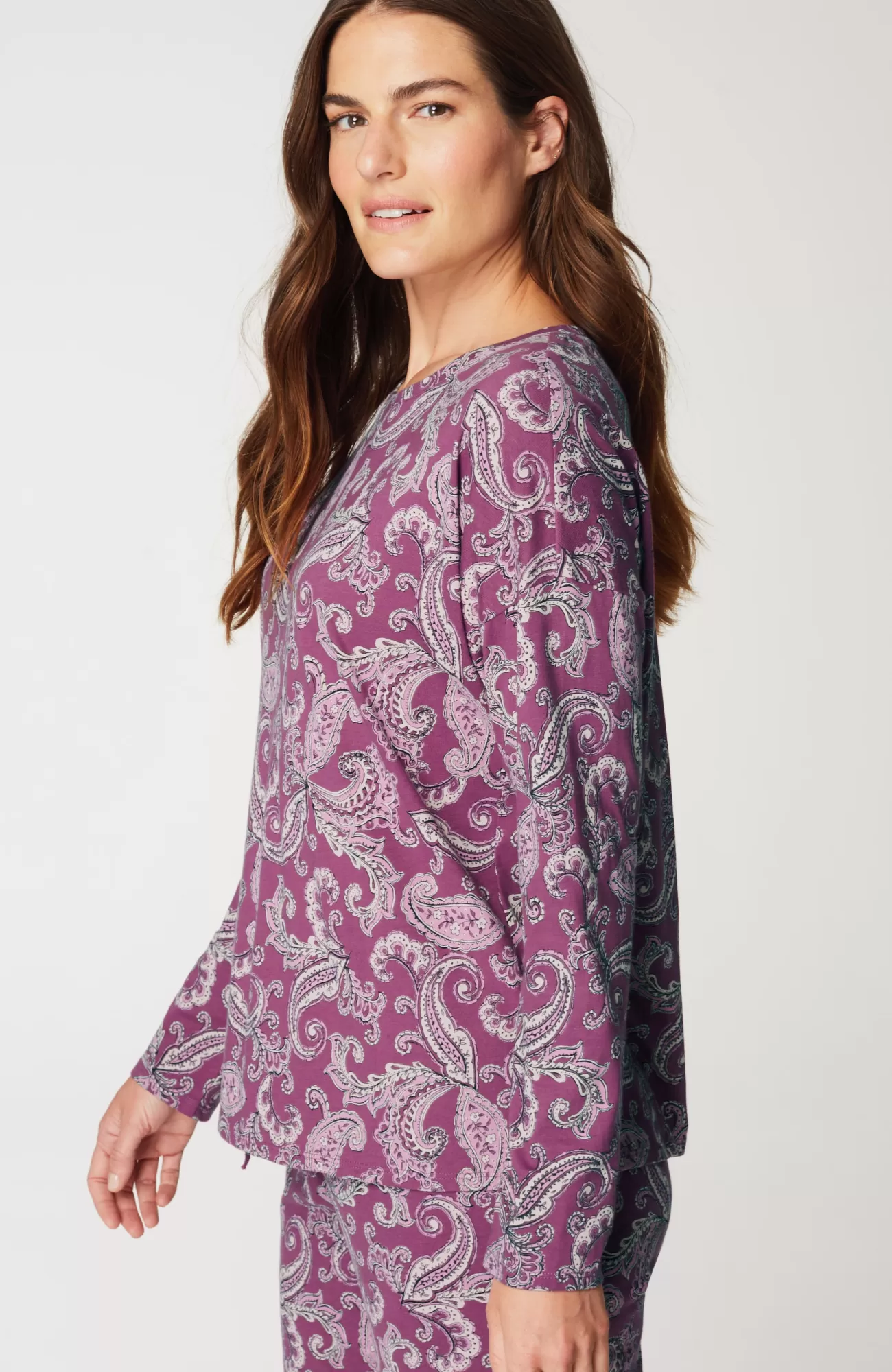 sleep_ultrasoft_dolmansleeve_tee_4.webp J.Jill Sleep Ultrasoft Dolman-Sleeve Tee Berry Blush Tonal Paisley New