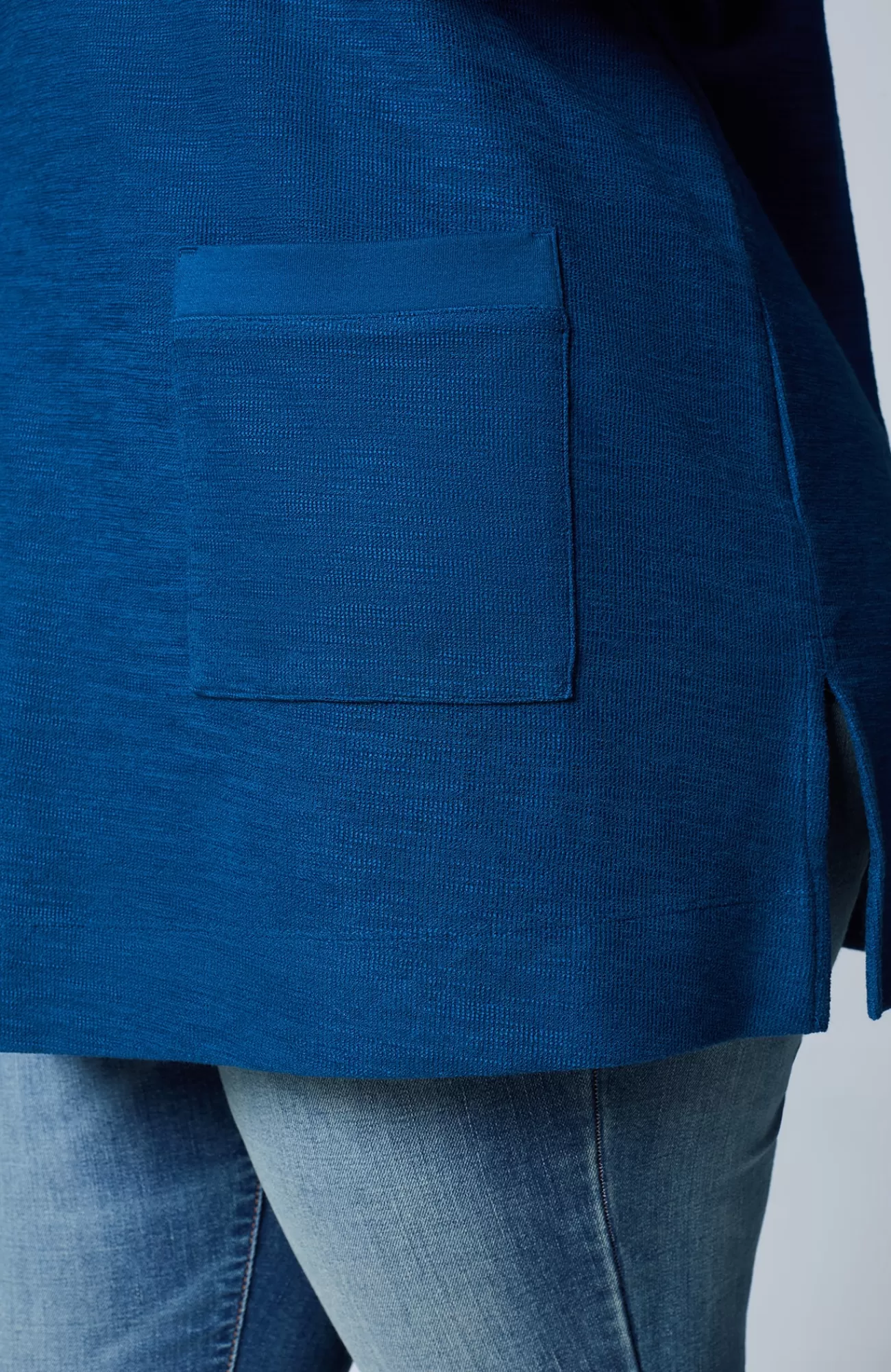 textured_patchpocket_tunic_20-1.webp J.Jill Textured Patch-Pocket Tunic Fashion