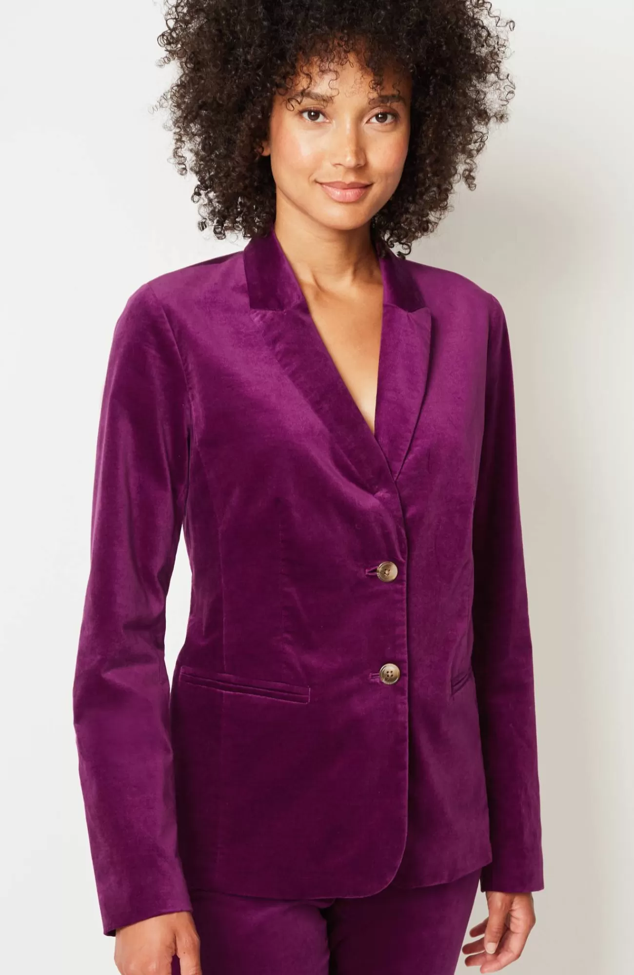 velveteen_stretch_curvedhem_blazer_3-1.webp J.Jill Velveteen Stretch Curved-Hem Blazer Sugar Beet New